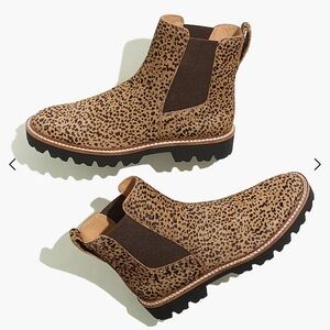 The Citywalk Lugsole Chelsea Boot in Calf Hair Size 7.5